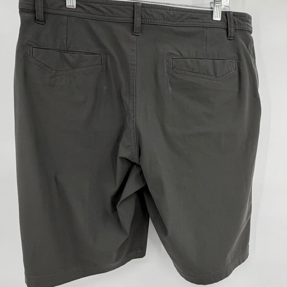 Lululemon Commission Shorts Mens 38 Gray